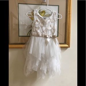 3T dress cream